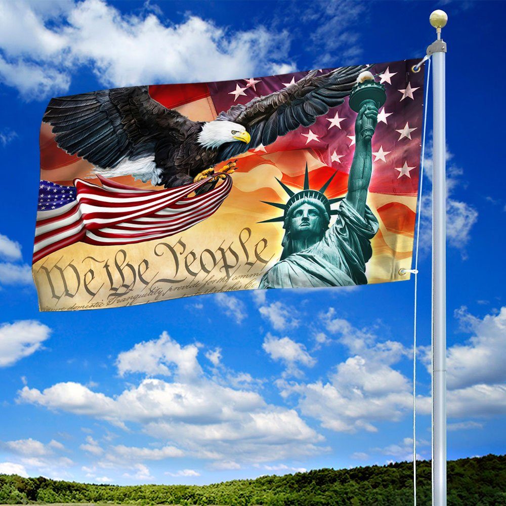 America Patriotic Grommet Flag In God We Trust LNT296GF