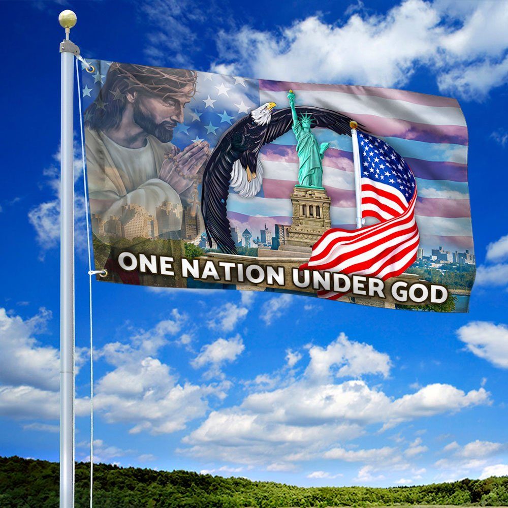 America Patriotic Grommet Flag One Nation Under God LNT456GF