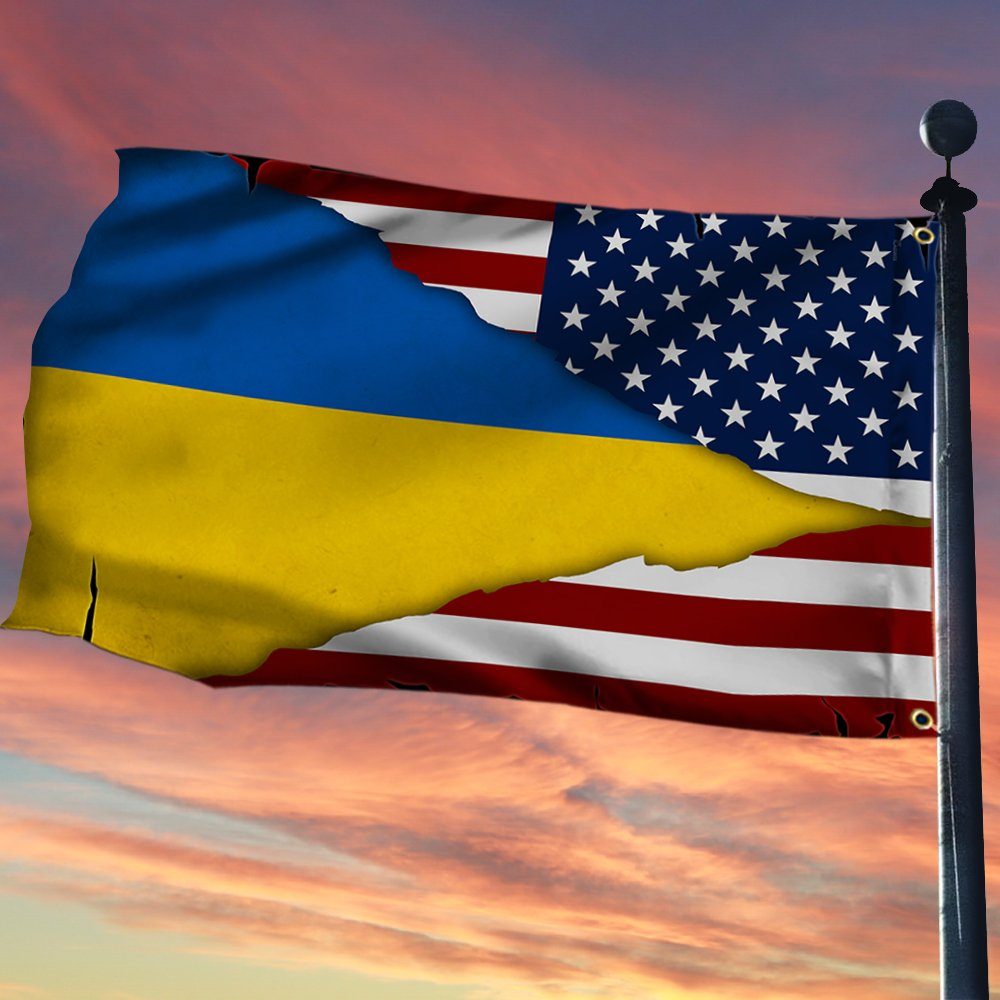 American And Ukrainian Grommet Flag BNT519GFv1