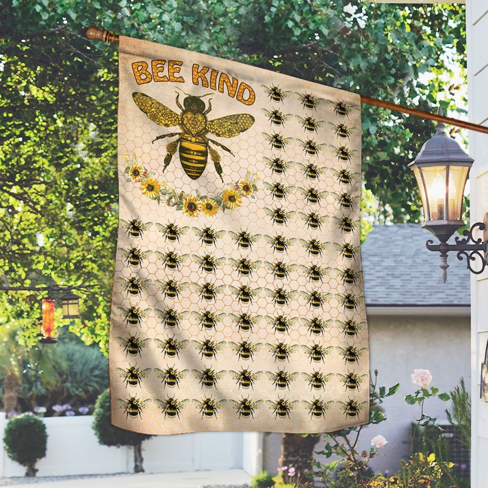 Bee Kind Flag QNN551F