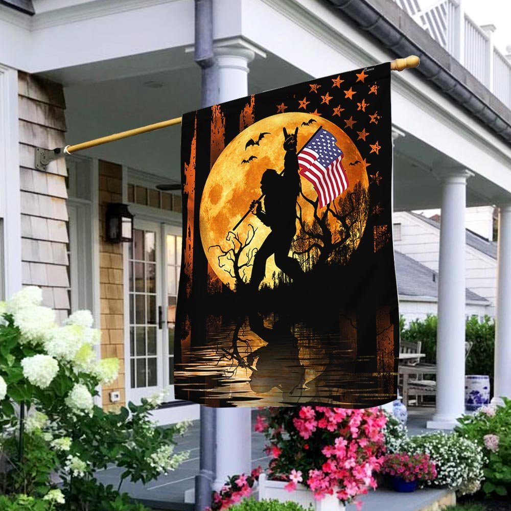 Bigfoot American Flag Flagwix™ Bigfoot Halloween Flag THH3278F