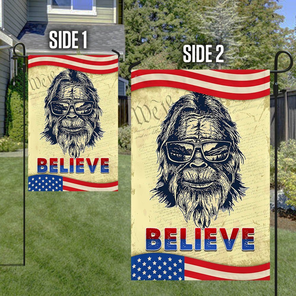 Bandiera Da Giardino Bigfoot Sasquatch Believe - Carolina Panthers, Ufficiale NFL, 31,8x45,7 Cm, Doppia Faccia, Poliestere, Per Esterni E Interni