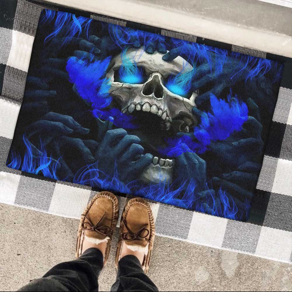 Blue Eyes Screaming Skull Doormat DBD3012DM