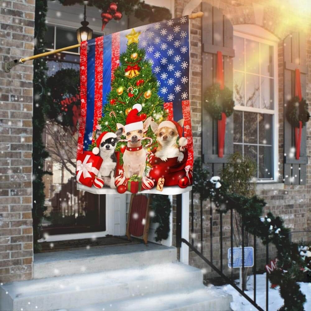 Chihuahua. Merry Christmas Flag