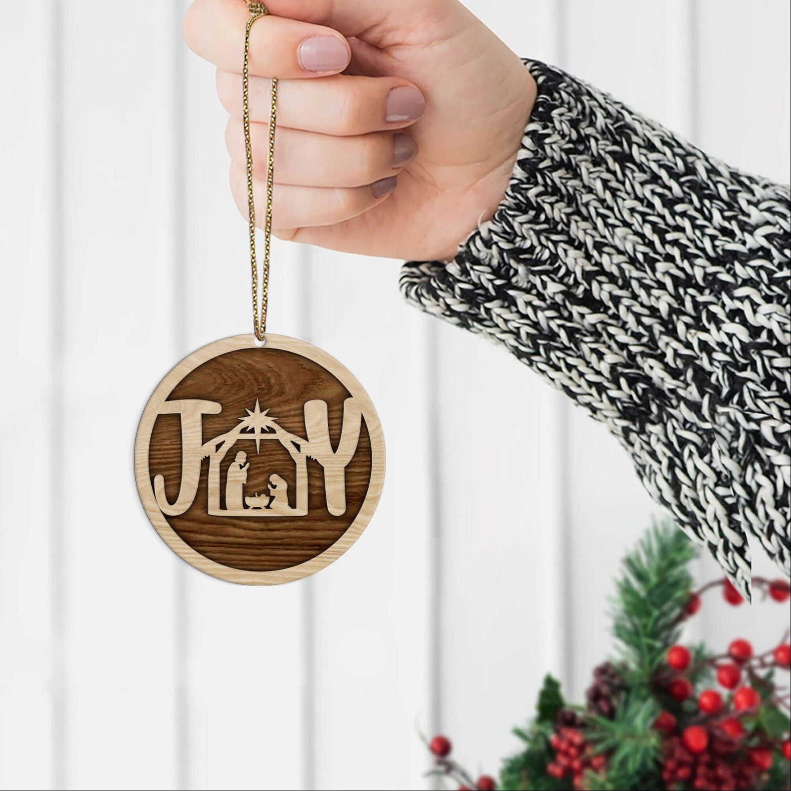 Christian Christmas Ornaments – Nativity Of Jesus, Holy Family – Family Religious Gifts – Christian Decorations For Home, Religious Decor – Christian Friend Christmas Ornaments Gifts – 3D Layered Wooden Carved Ornament TPT413O