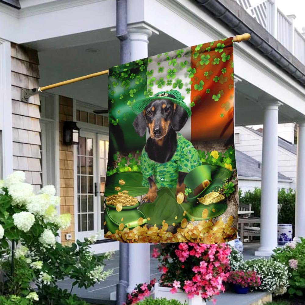 Dachshund St. Patrick’s Day Flag