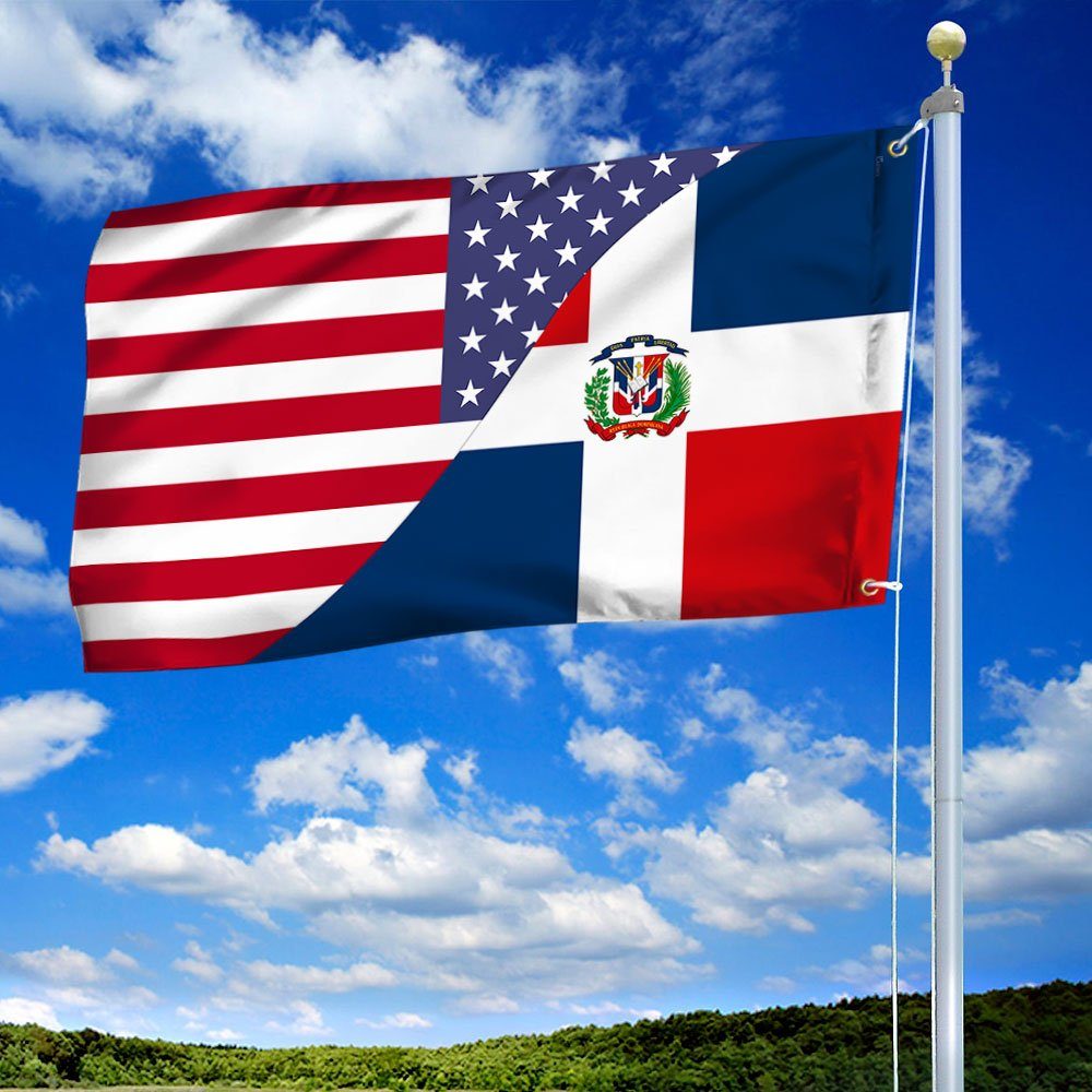 Dominican Republic Flag Dominican Republic American Grommet Flag QTR284GF