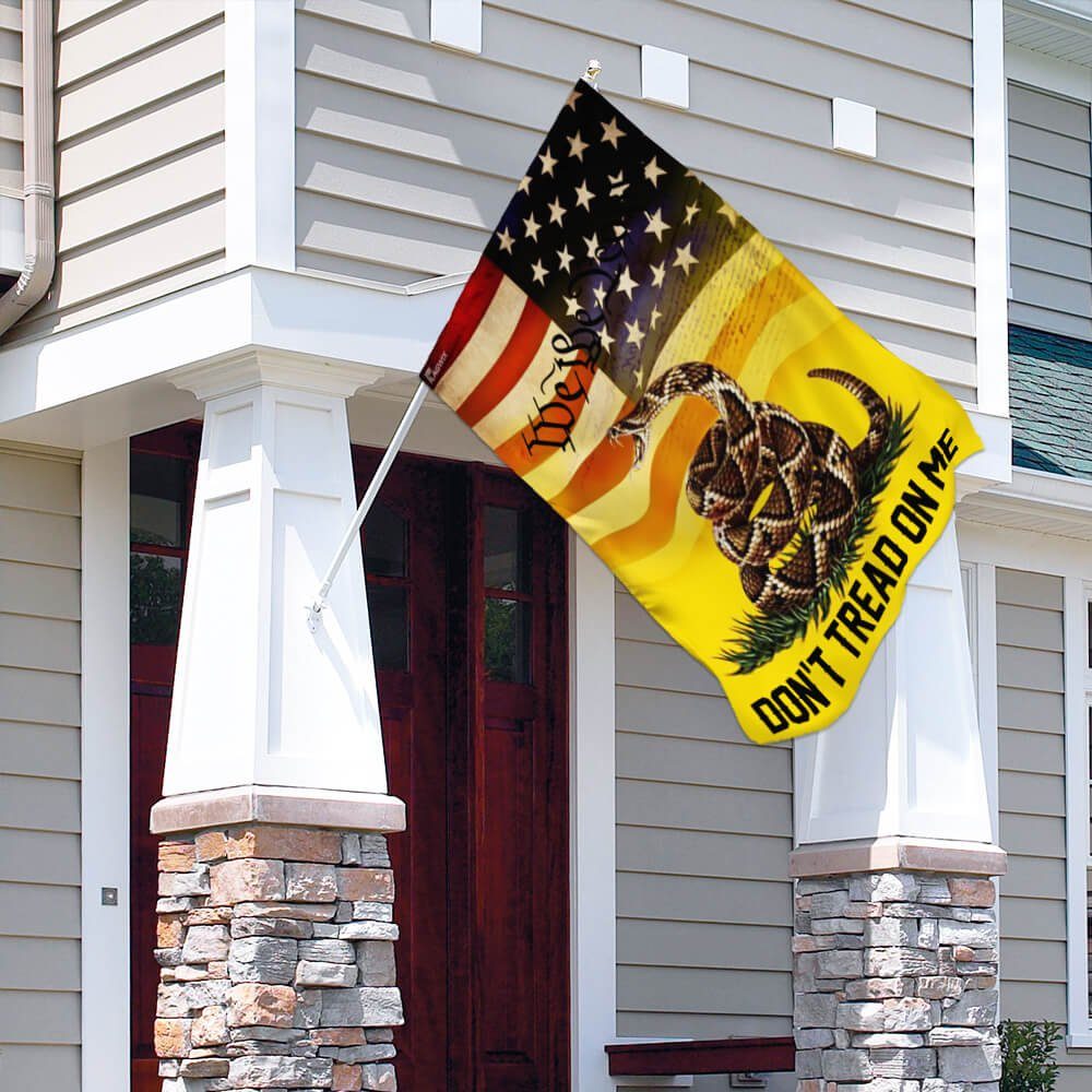 Don’t Tread On Me. We The People Libertarian Gadsden Flag