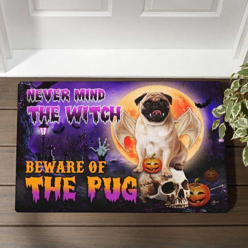 Halloween Doormat  Beware Of The Pug DBD2796DMv4