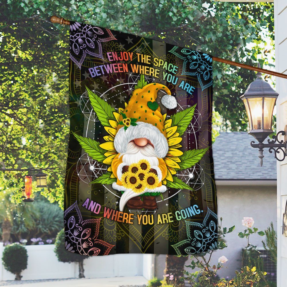 Hippie Flag Gnome. Enjoy The Space ANL249F