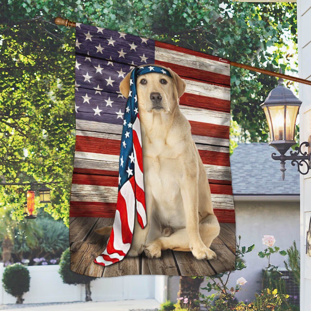Labrador Dog Flag Charming Dog NTB216Fv22