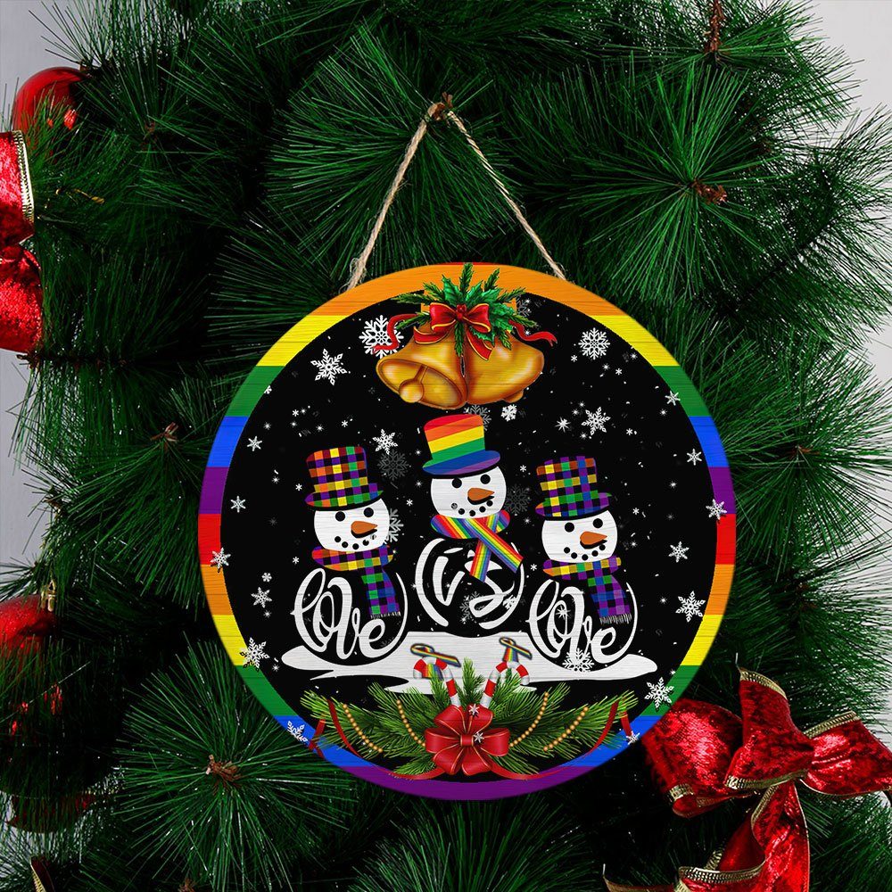LGBT Round Wooden Door Love Is Love DDH2165WD