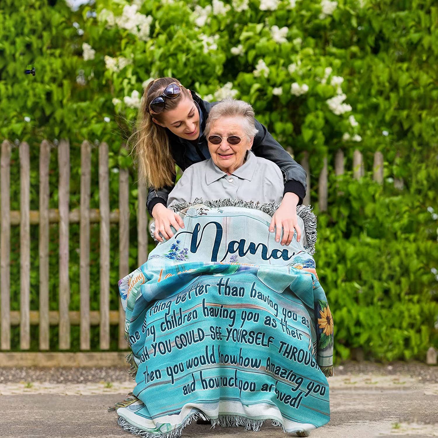 New Grandma Gifts First Time – Mom & Nana Gifts, Grandma Gifts – Mother Woven Throw Blanket