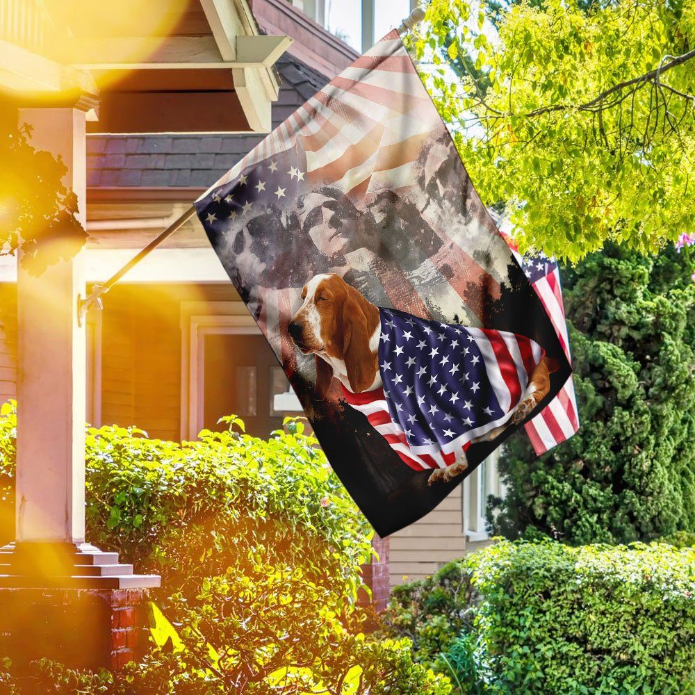 Patriotic Basset Hound With Mount Rushmore Flag