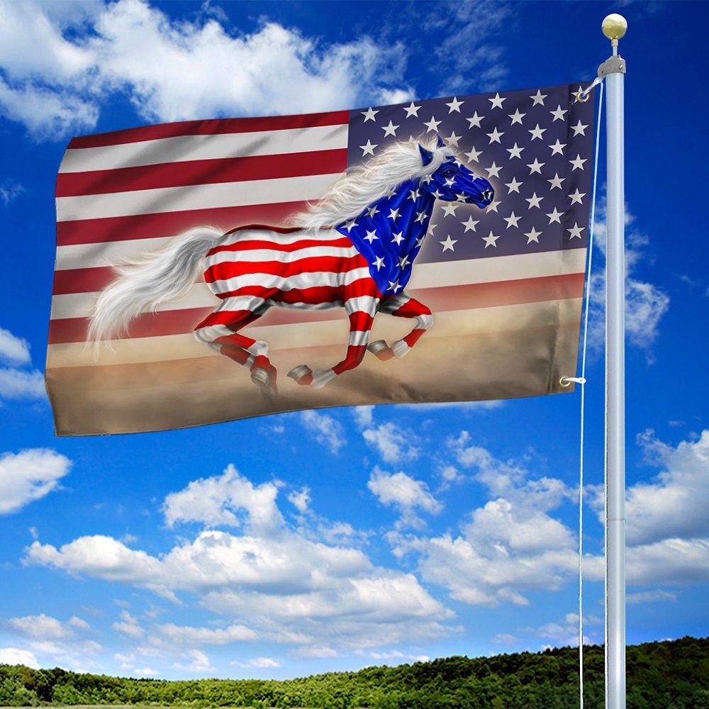 Patriotic Horse American Grommet Flag TQN302GF