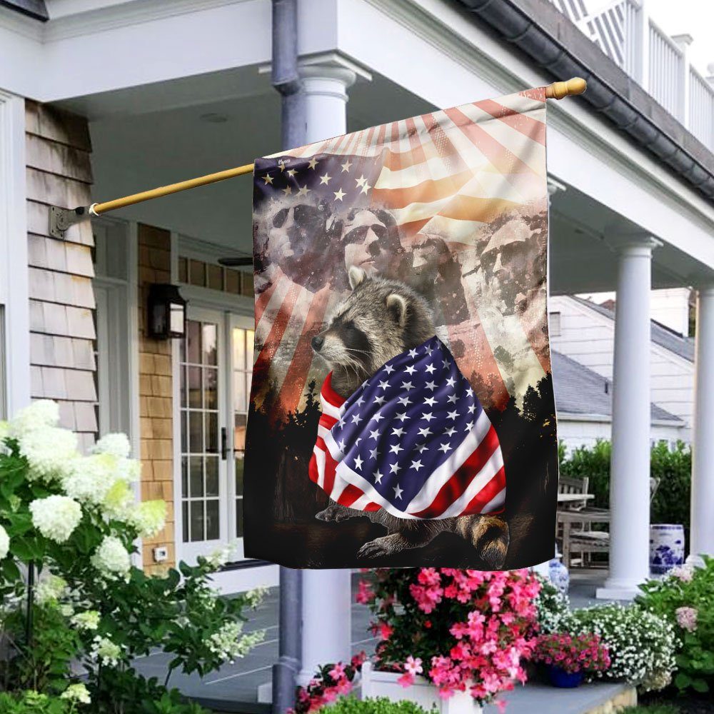 Patriotic Raccoon With Mount Rushmore Flag