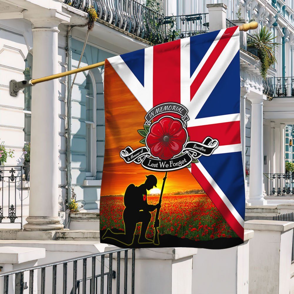 Remembrance Day Flag Lest We Forget Flag TRL1374Fv1