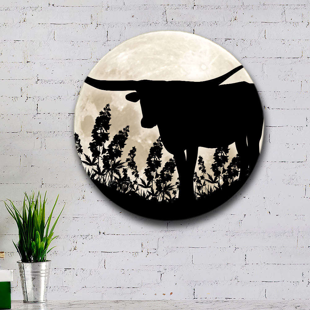 Texas Longhorn Metal Sign On The Moon LNT508MS