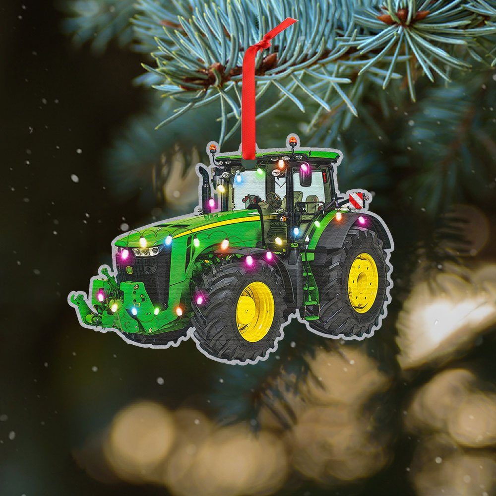 Tractor Farmer Christmas Ornament TQN556O