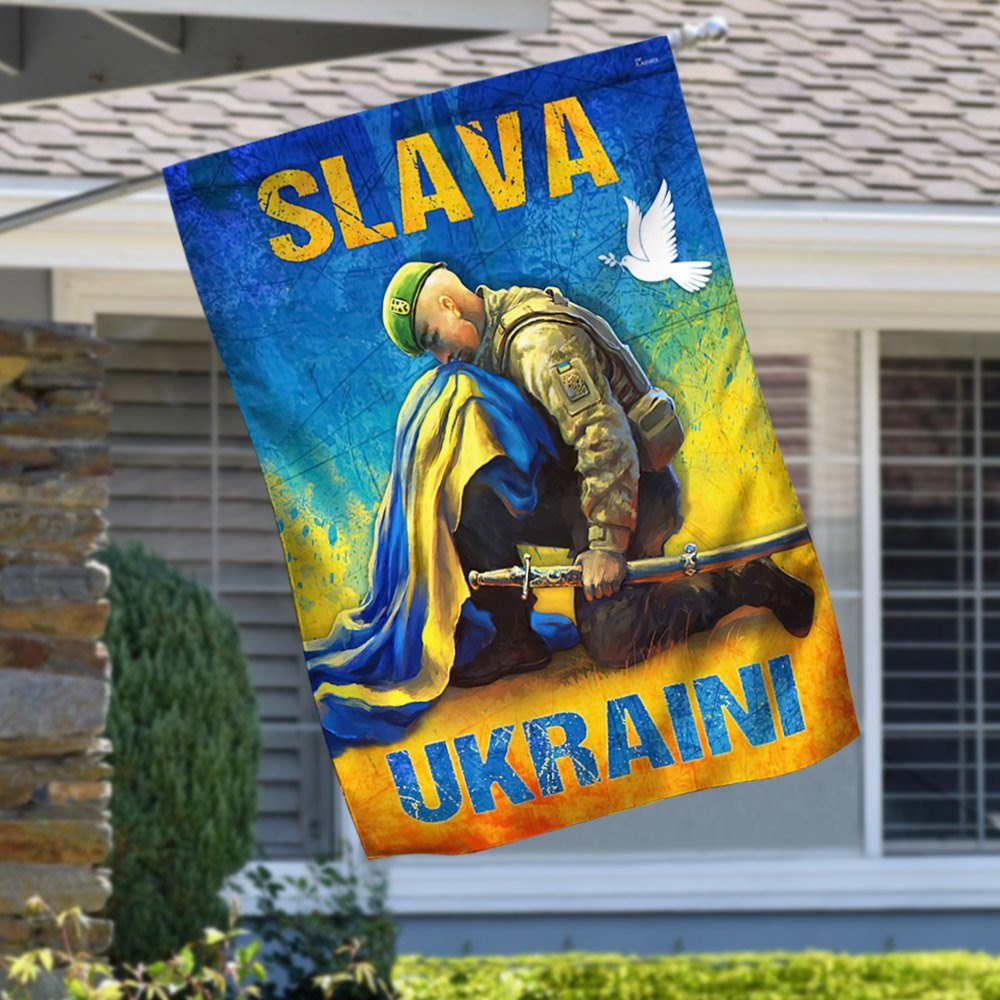 Ukraine Flag Slava Ukraini TQN94F