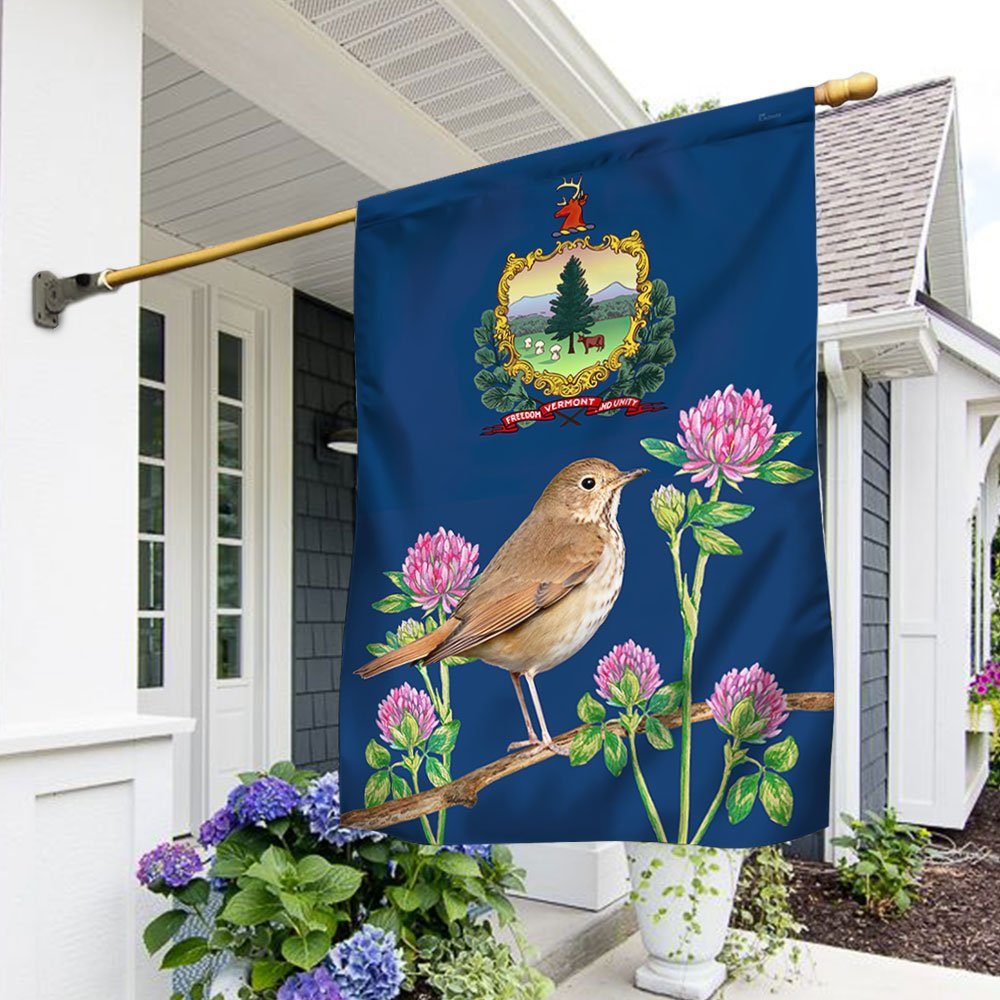 Vermont Flag Hermit Thrush and Red Clover BNN636F