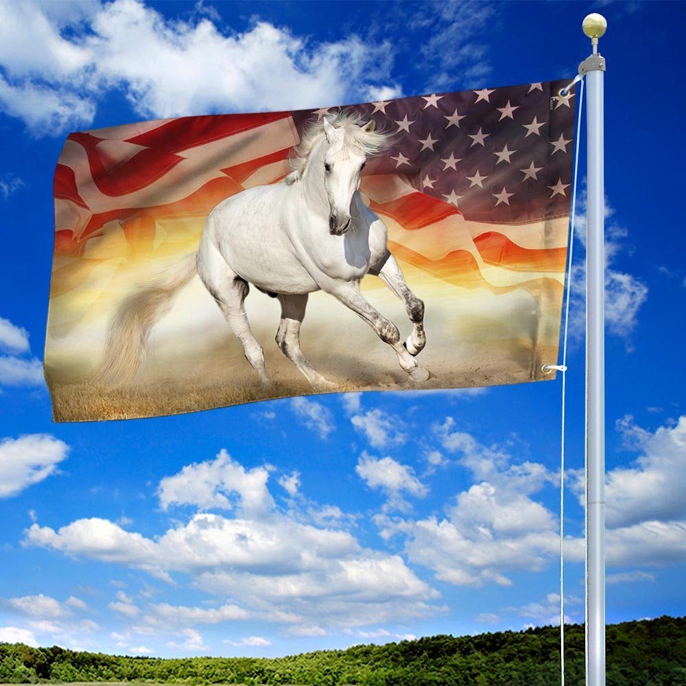 White Horse American Grommet Flag Patriotic BNN94GF