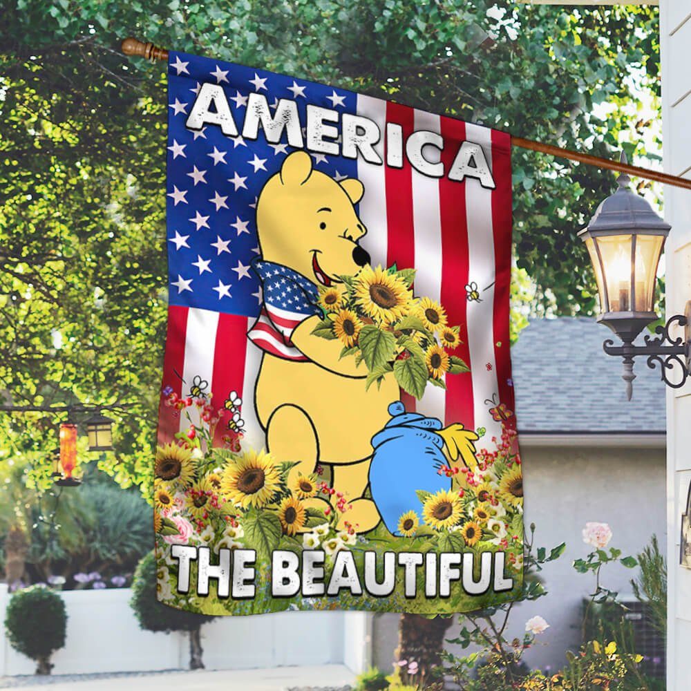 Winnie the Pooh Flag America The Beautiful LNT190F