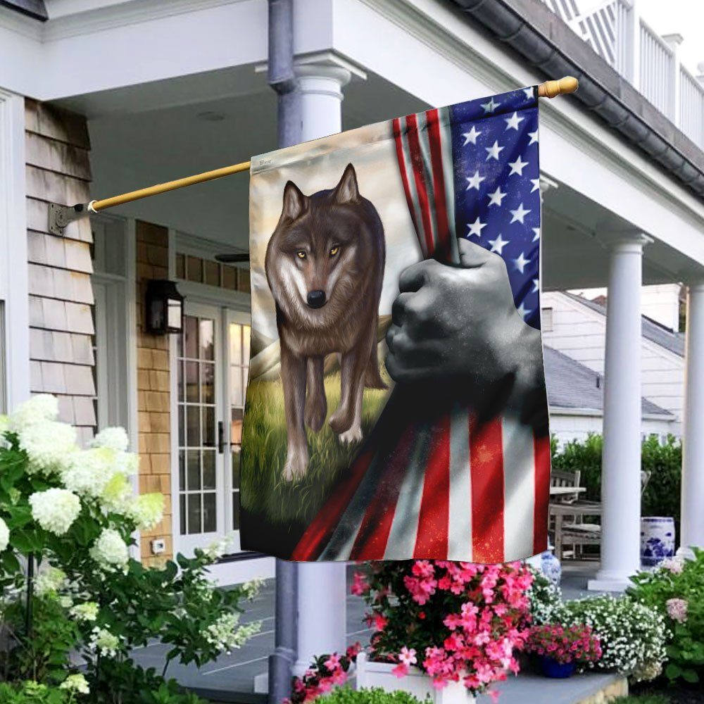 Wolf  American Flag