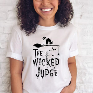 Cat Halloween Theme The Wicked Judge T-Shirt