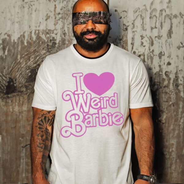 OfficiaI I heart weird barbie Shirt