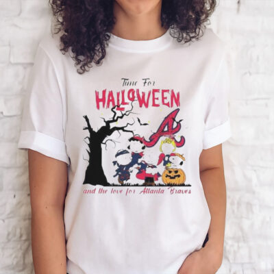 Official Peanuts time for halloween and the love for atlanta braves logo 2023 shirt